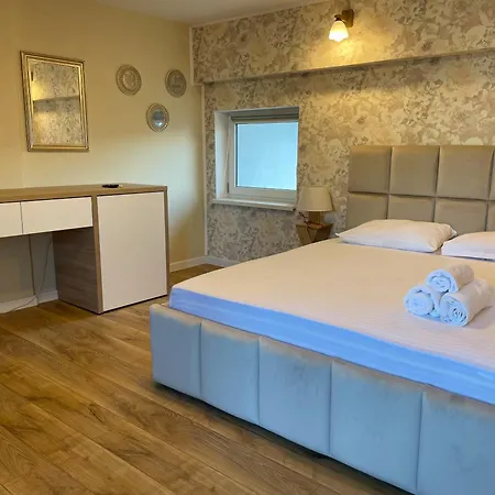 招待所 De La Playa 那沃达利