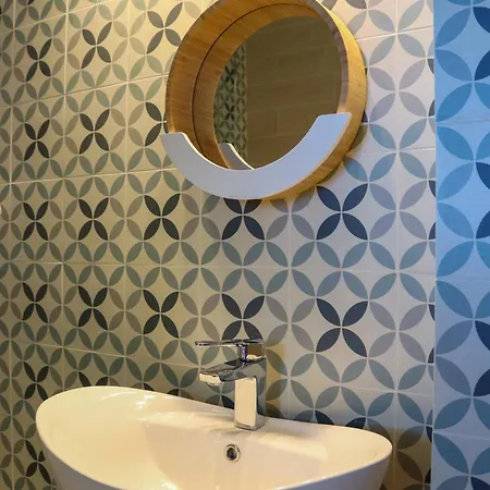 招待所 De La Playa 3*